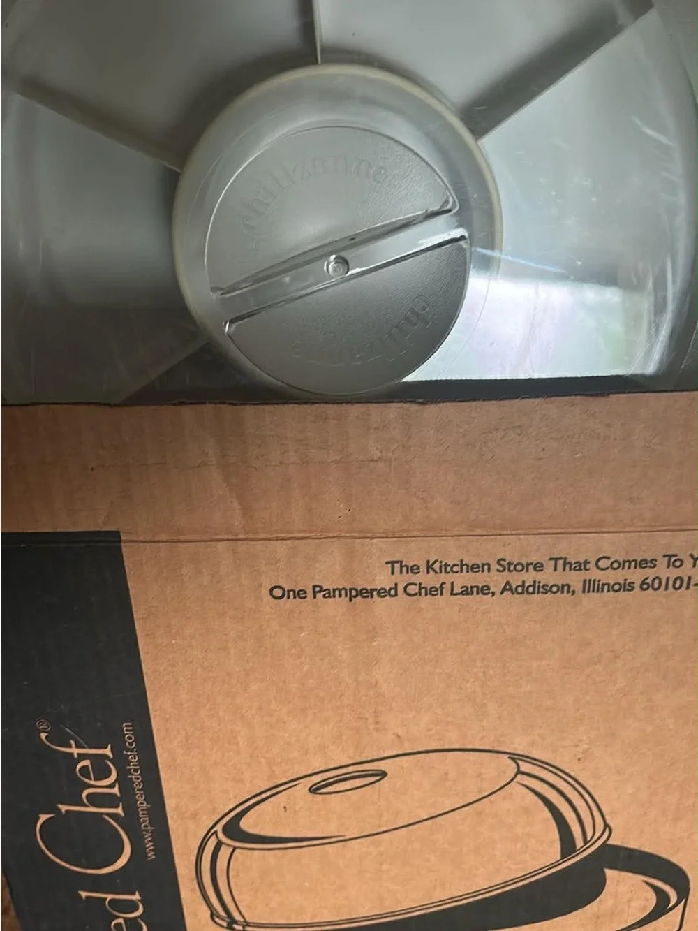 The Pampered Chef Chillzanne Platter - Black and Brown Packaging